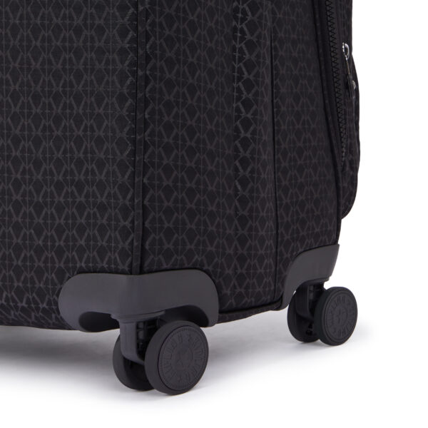 NEW YOURI SPIN M SIGNATURE EMBOSSED - Image 8